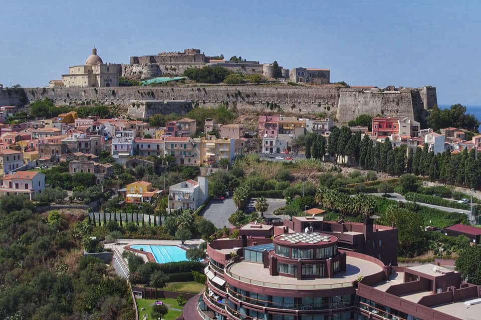 Milazzo (ME) - Nuovo confronto tra l’Amministrazione ed i gestori dei locali del Borgo