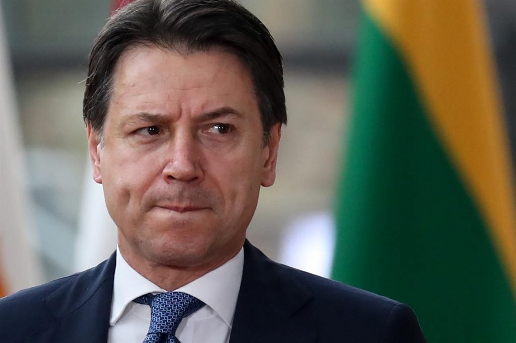 Conte: il leader a cinque e dei cinque stelle! Questo è... il Movimento cinque stelle?