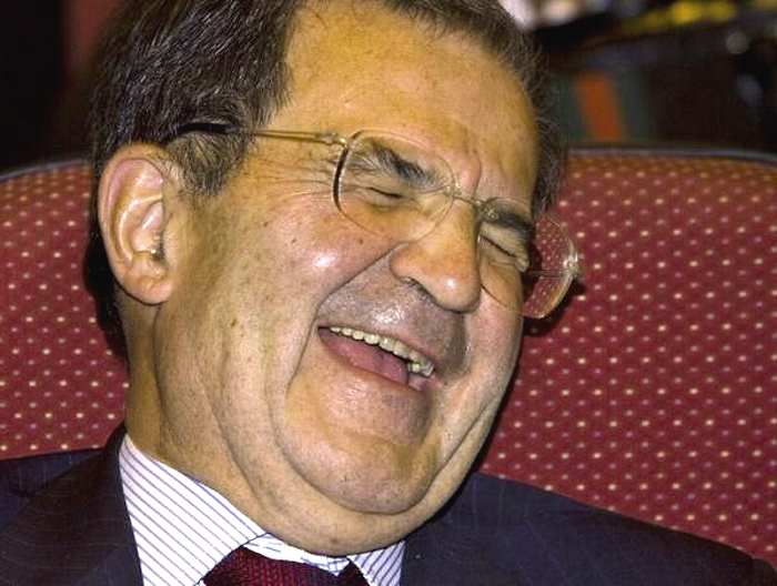 Pur di non scomparire, Renzi ha incontrato persino Romano Prodi